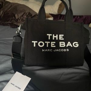 The tote bag Marc Jacobs